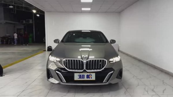 BMW 5 SERIES i5 eDrive 35L 2025 обзор