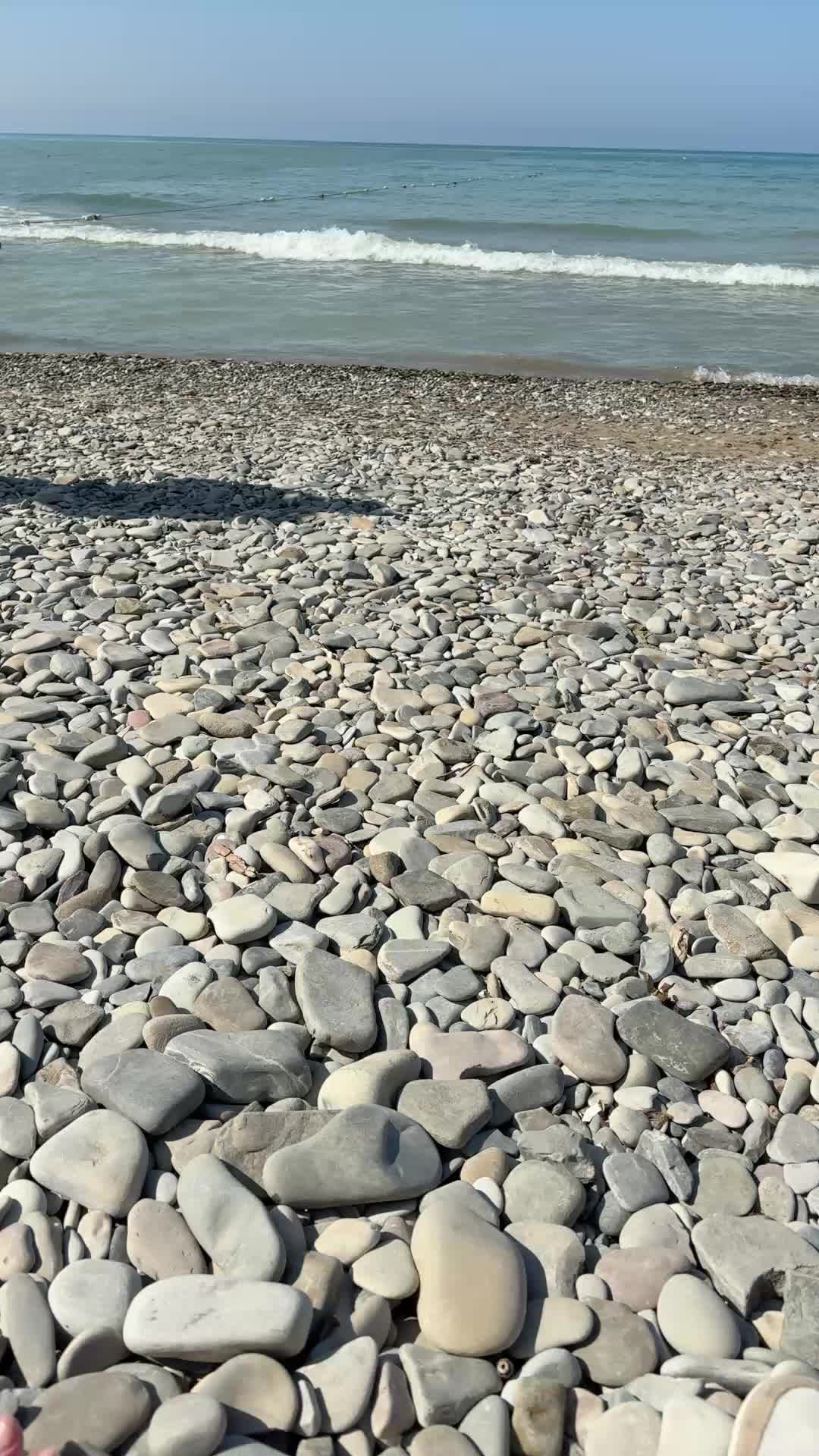 Немного моря вам в ленту)