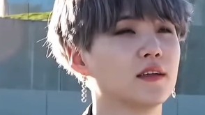 "Секреты сияющей кожи от Шуги из BTS ✨🍊"