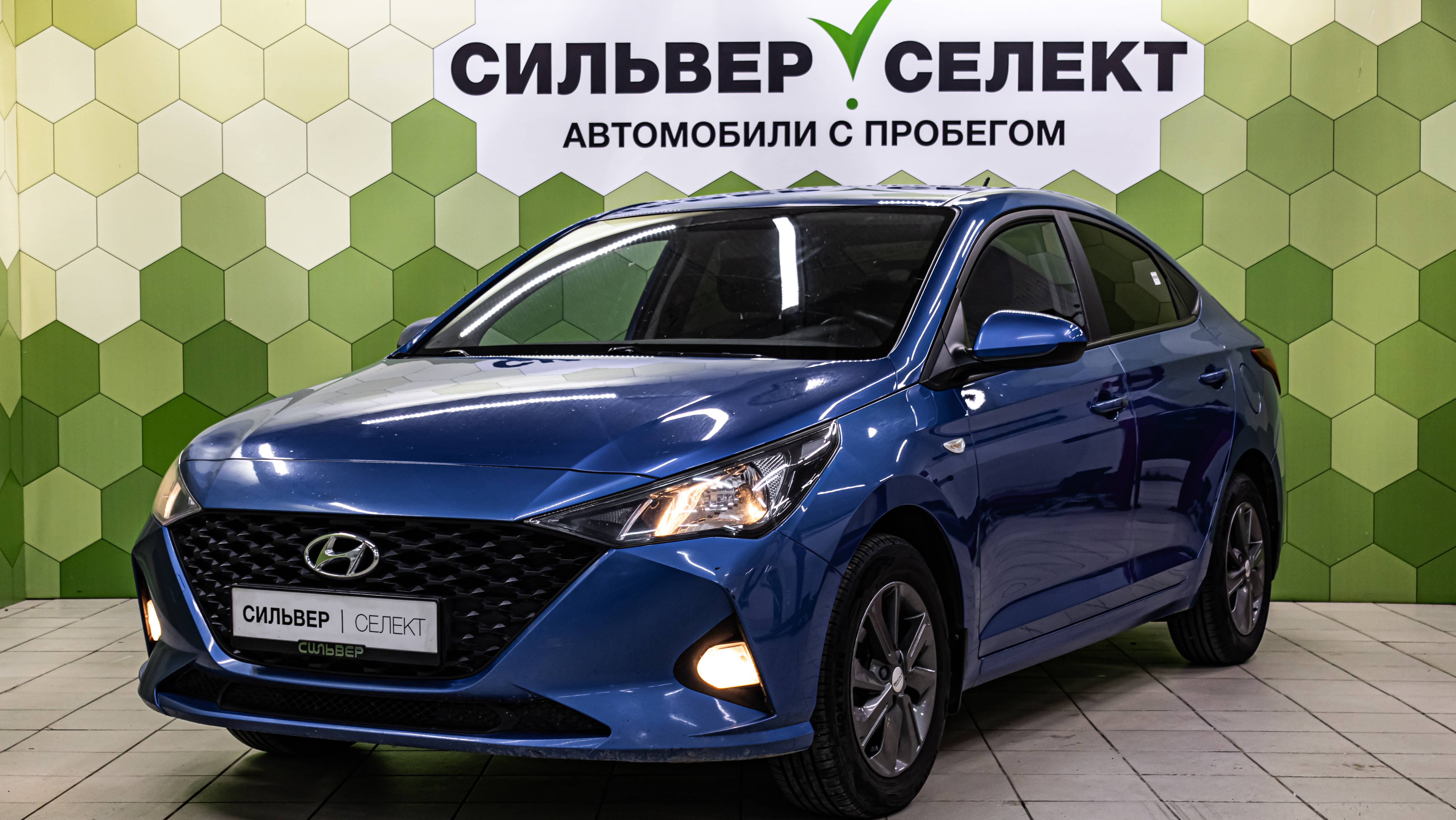 Hyundai Solaris II Рестайлинг, 2021 смотреть онлайн