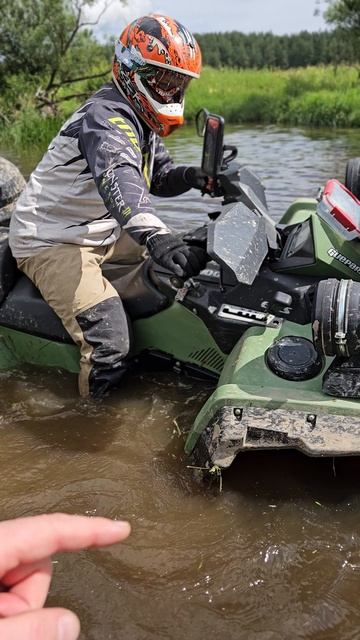 Квадроцикл Stels Guepard штурмует бро смотреть онлайн