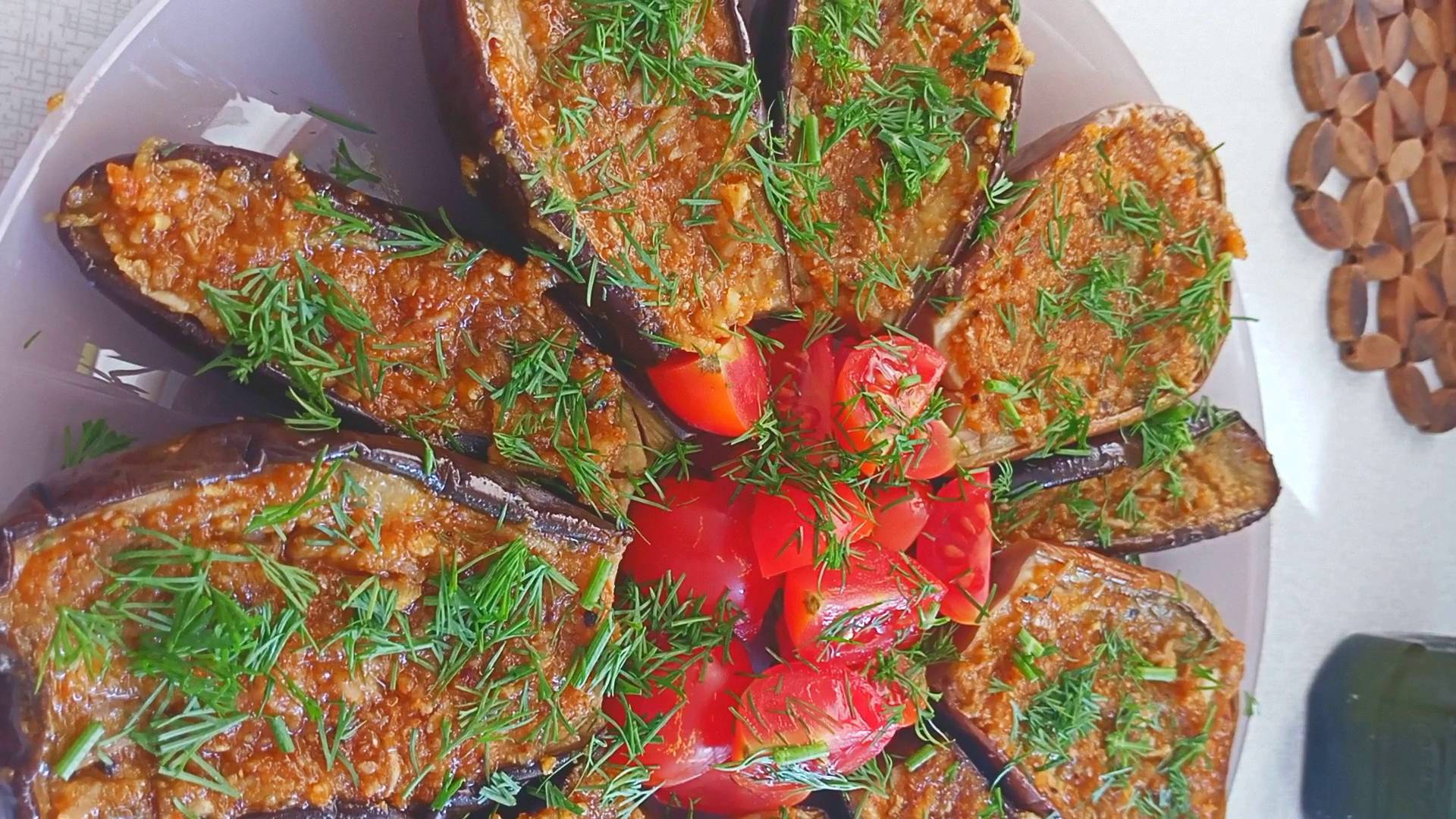 Очень вкусная и сытная закуска из баклажанов Язычки с орехами Это просто смотреть онлайн