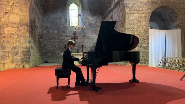 Игорь Толмачев. Й. Гайдн, Соната Ми бемоль Мажор, № 45, I часть. Первый тур. смотреть онлайн