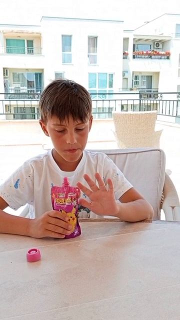 джем со вкусом виногради и сливак пикачу