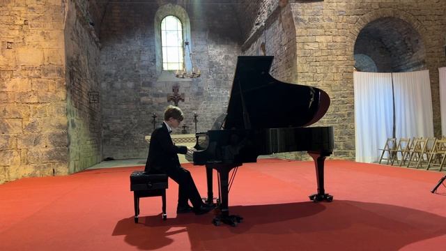 Игорь Толмачев. И.С. Бах. Прелюдия и фуга си-бемоль мажор, № 21. Первый тур. смотреть онлайн