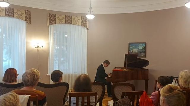 Сольный концерт "Музыка как летний дождь" (Фрагмент). Играет Антон Хазипов. смотреть онлайн