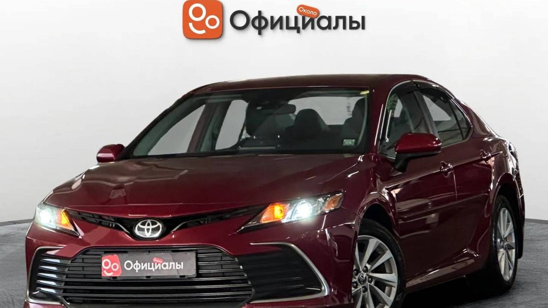 Toyota Camry VIII (XV70) Рестайлинг, 2020 смотреть онлайн