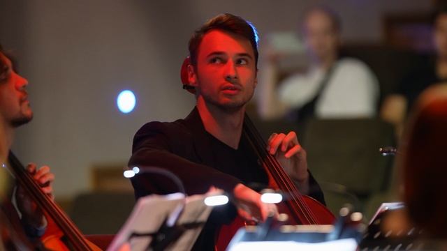 Космос и Ханс Циммер