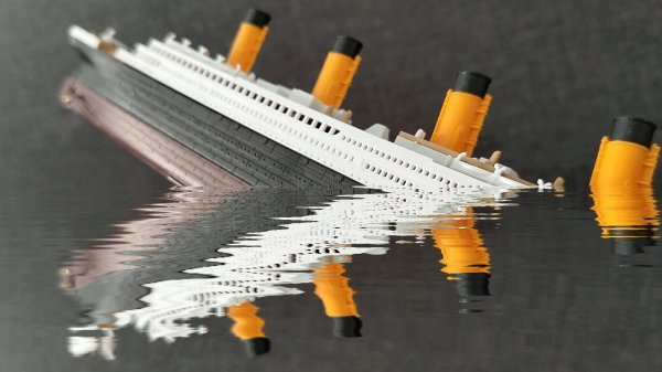 реконструкция как тонул Титаник