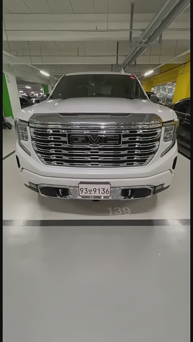 Невозможно пройти мимо GMC Denali смотреть онлайн