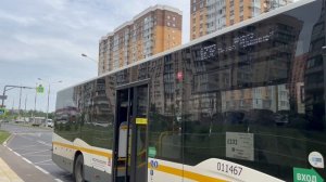 Автобус НефАЗ-5299-31-52 следует по маршруту 1232 ”м. Выхино - Школа(Вертолётная ул.)“