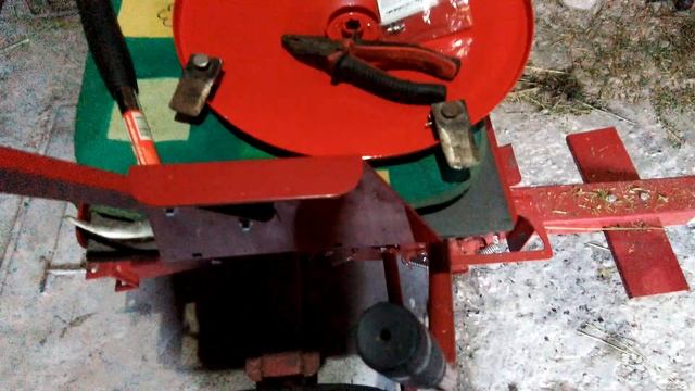 Шплинты для дисков косилки Заря. Кратко о некоторых доработках.