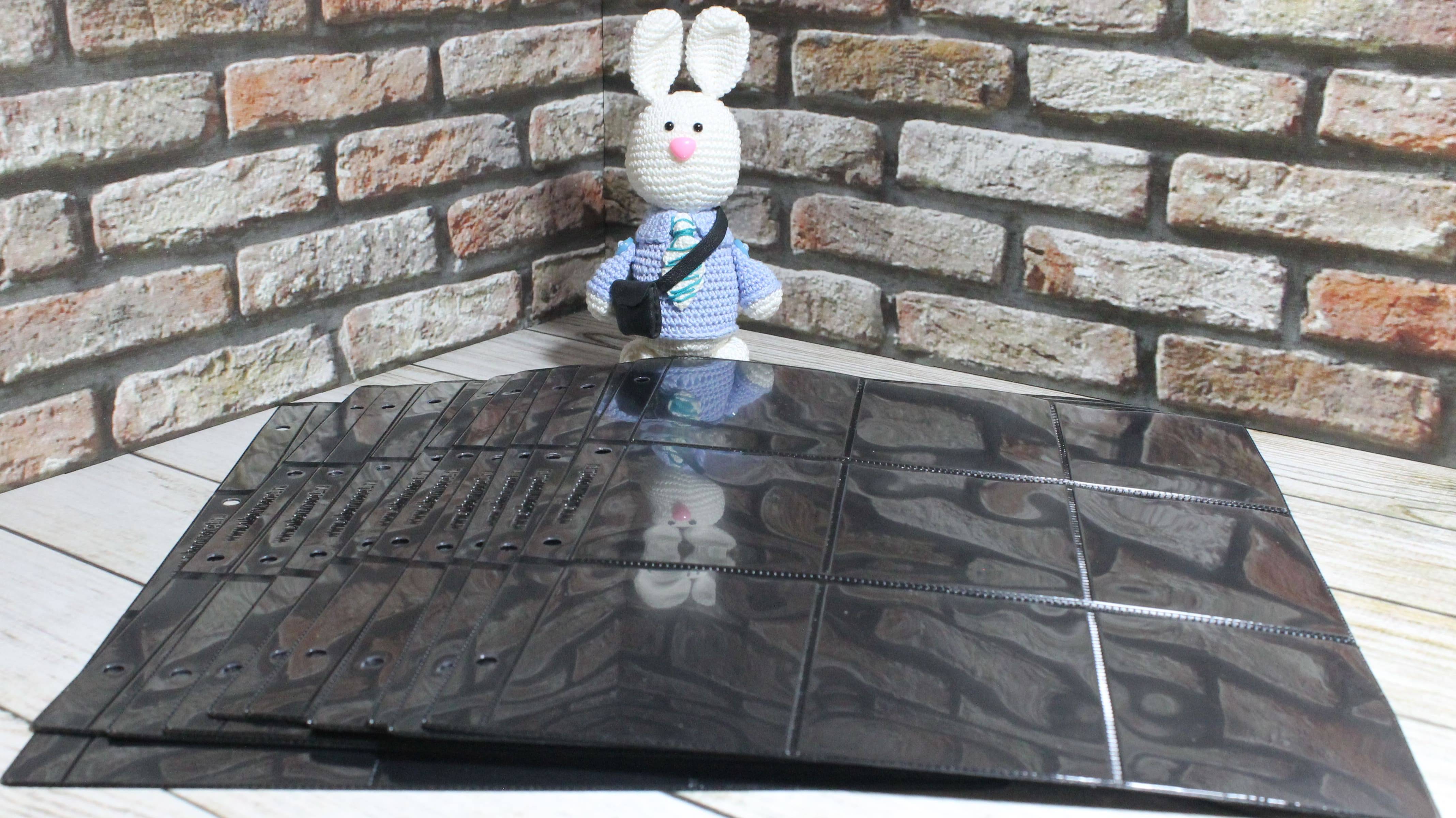 Комплект из 10 листов «СТАНДАРТ» двусторонних на чёрной основе на 18 ячеек (формат «GRAND»)