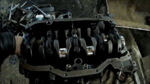 начал собирать мотор на газель, замена втулок пром-вала змз 405.