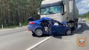 Страшная авария произошла в Иркутской области на трассе Р-255.