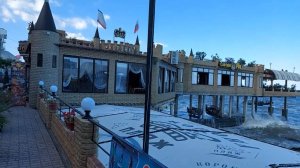 Прогулка по набережной поселка Утес (Санта-Барбара) в Крыму. Интересуюсь ценами на жилье