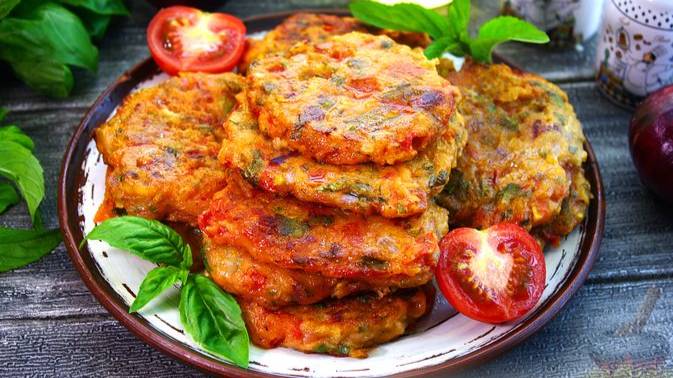 Летняя закуска. ОЛАДЬИ ИЗ ПОМИДОРОВ