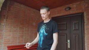 Воспоминания (2018) | Женя приезжает в свой старый заброшенный дом, где раньше мы снимали все видео