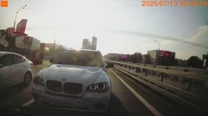 Неадекватный водитель BMW X5 С647ХС197 ч.2
