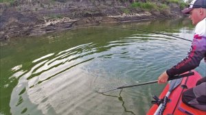 Стоило взять его с собой И РЫБАЛКА ВЫШЛА НЕЗАБЫВАЕМОЙ!!! 🤪 Ловля Щуки и Судака на спиннинг