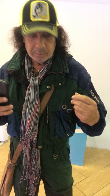 УСЛЫШАЛИ СВОЮ ПЕСНЮ В 