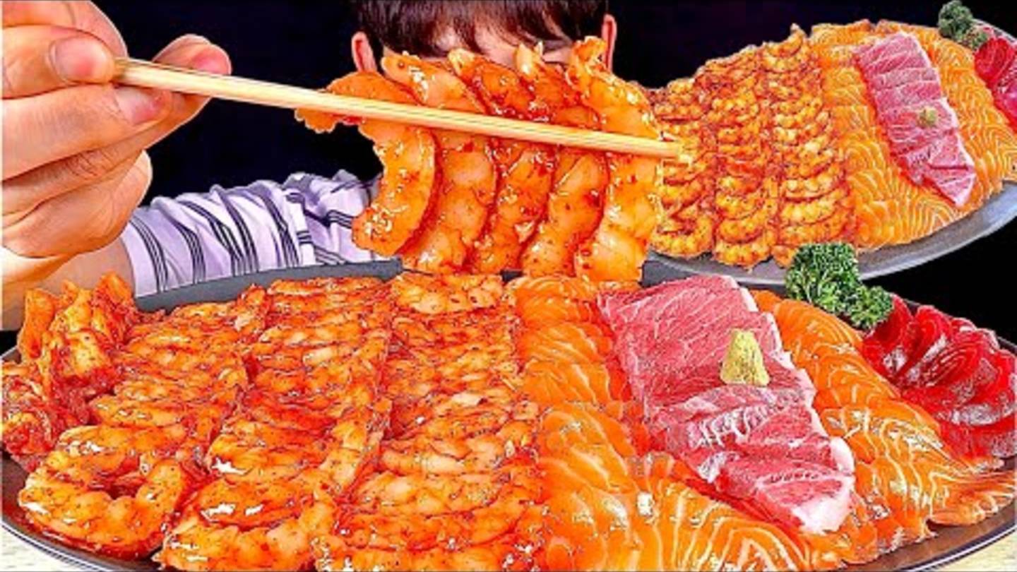 АСМР острые креветки с рисом. Лосось и тунец смотреть онлайн