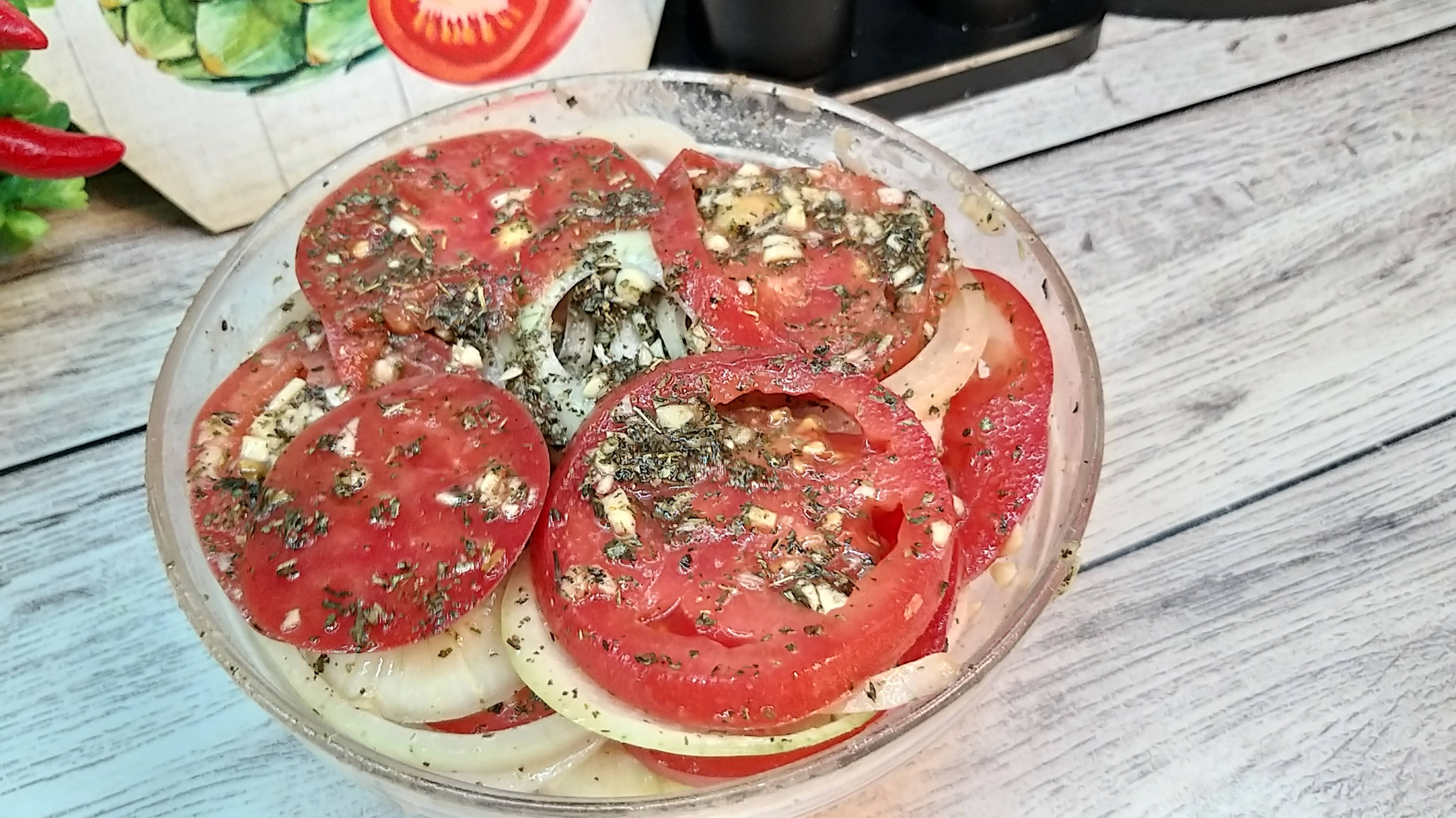 Очень Вкусная Закуска из ПОМИДОРОВ. ВКУСНО так, что Съедается все! Весь Секрет в Маринаде! смотреть онлайн