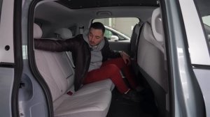 Сделали машину для домохозяек и перепутали буквы в названии. Теперь это хит продаж.