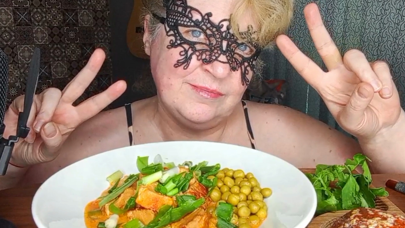 💥МИНИ ОБЖОРЧИК"РОЗОВОЕ ПЮРЕ С ГУЛЯШОМ"💥 смотреть онлайн