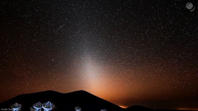 У Луны есть хвост! Откуда он и почему "мигает" / Зодиакальный свет / Оумуамуа / Астрообзор #76 смотреть онлайн