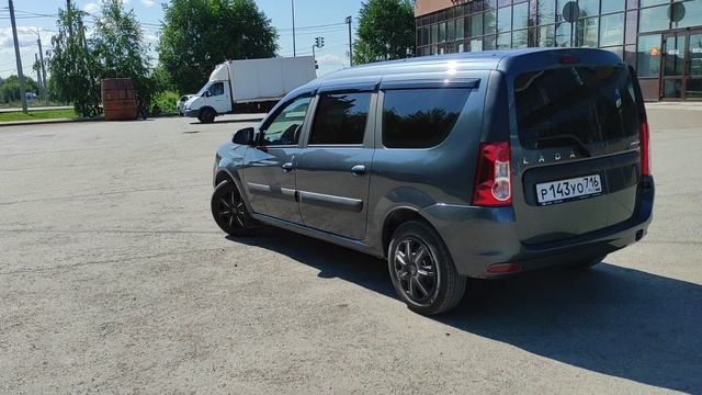 РЕДКИЙ НОВЫЙ ЛАДА ЛАРГУС 2025 универсал смотреть онлайн