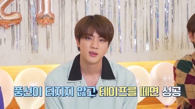 Run BTS! 2021 EP 128 HELLO 2021 смотреть онлайн