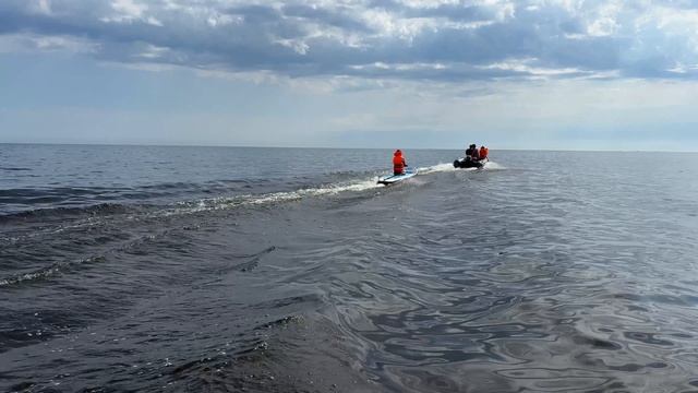 Катаемся на скоростных сап-бордах