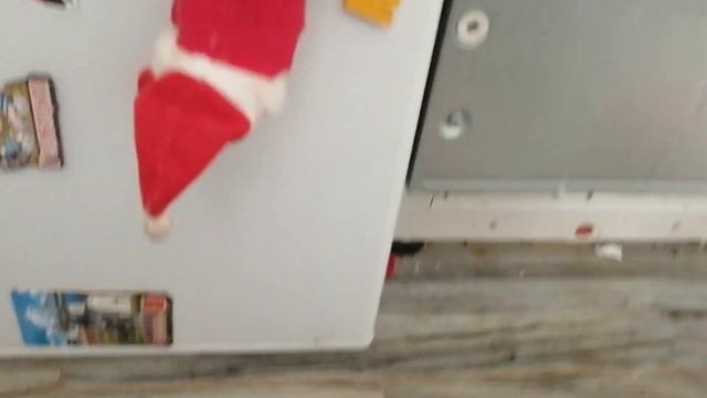 Как снять наклейки с холодильника смотреть онлайн