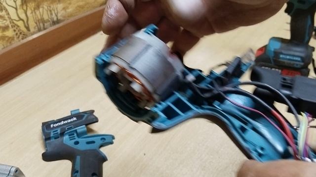 Болтовёрт FONDWAOK смотреть онлайн