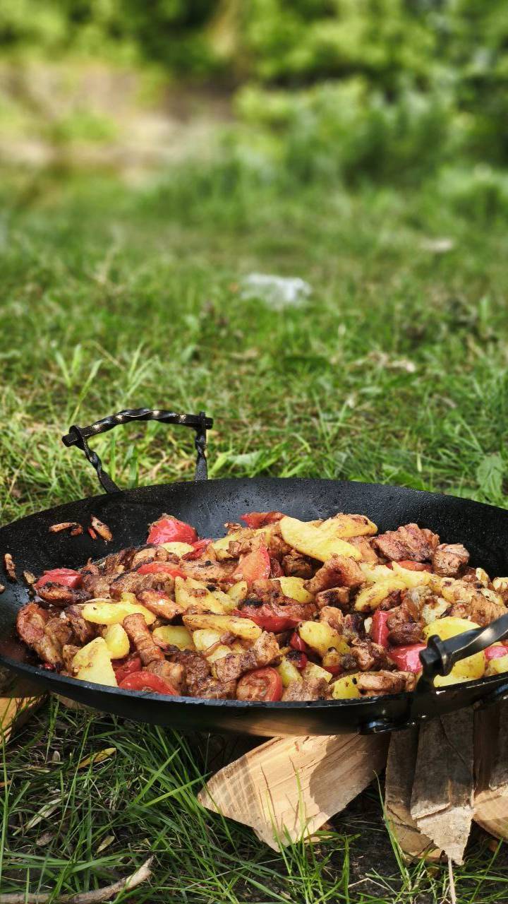 СЕМЕЙНОЕ БЛЮДО НА КОСТРЕ ОДЖАХУРИ В САДЖЕ😋👌