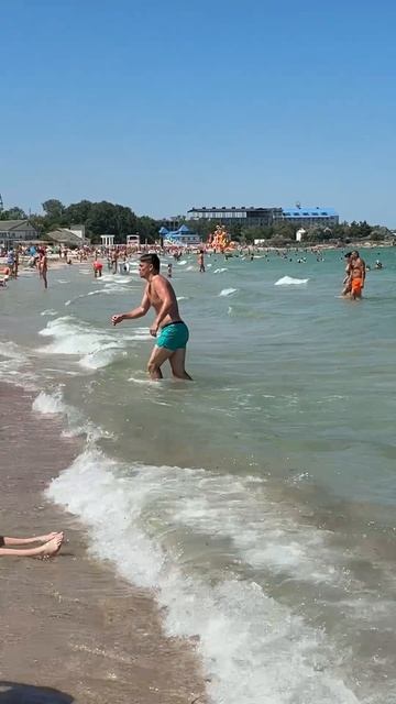 Черноморское! Тут круто! смотреть онлайн