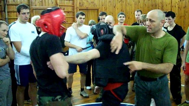 Защита от ножа смотреть онлайн