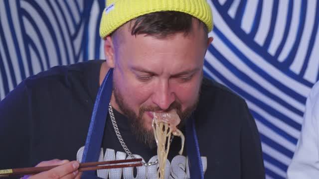 "И РЫБА И МЯСО" смотреть онлайн