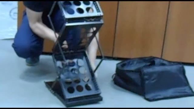 West-art.ru/ Сборка мобильной буклетницы Metal Holder смотреть онлайн