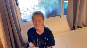 ПЕРВОЕ ВИДЕО НА УКРАИНСКОЙ МОВЕ😁ПСЕВДОБЕЖЕНЦЫ В ИСПАНИИ! 🐷😂