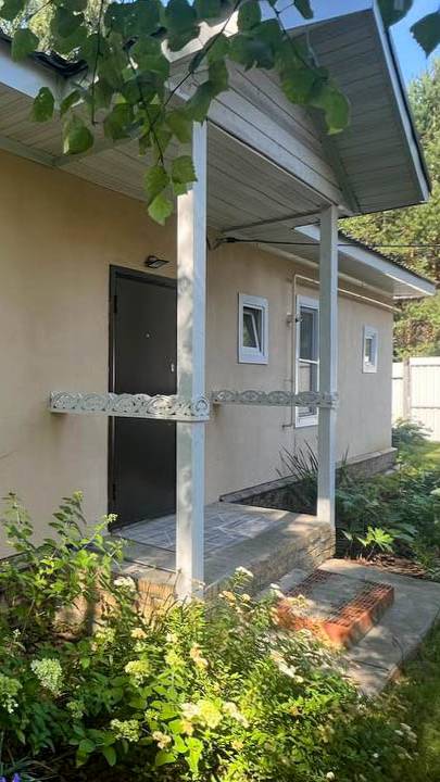 д. Орел, ул. Светлая 42