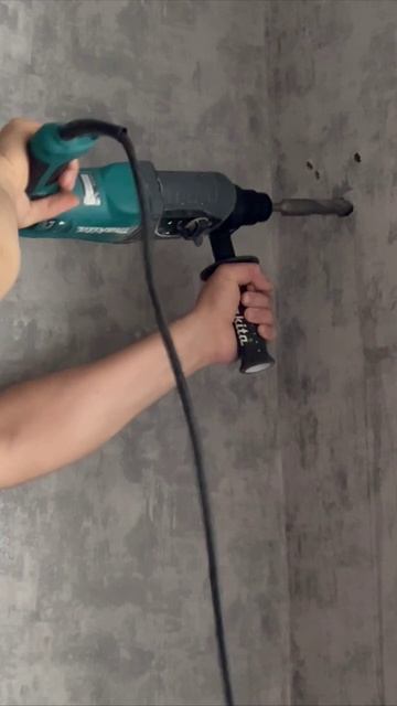 Просверлит трубу? смотреть онлайн