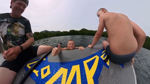 Водные процедуры на камчатских озерах. озеро Чашечка смотреть онлайн