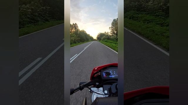 Мама, я влюбился в её зеленые глаза.  Ataki Crosser 300. Мото прохват.