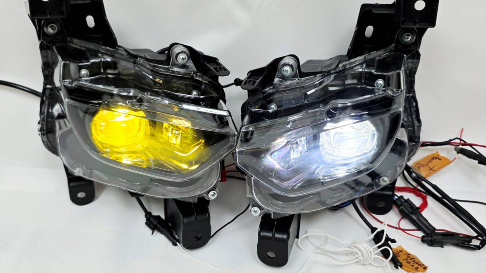 Lexus LX 600 фары противотуманные две температуры. Модернизация Ledstudio. смотреть онлайн