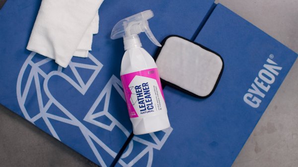 Q²M Leather Cleaners