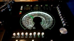 Редкий радиокомбайн из комедии "Ты-мне, я-тебе"