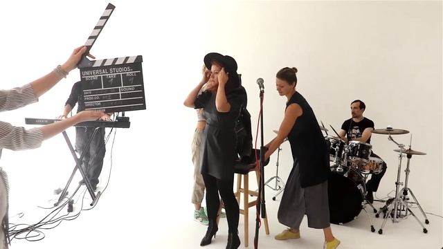 Остаться смотреть онлайн