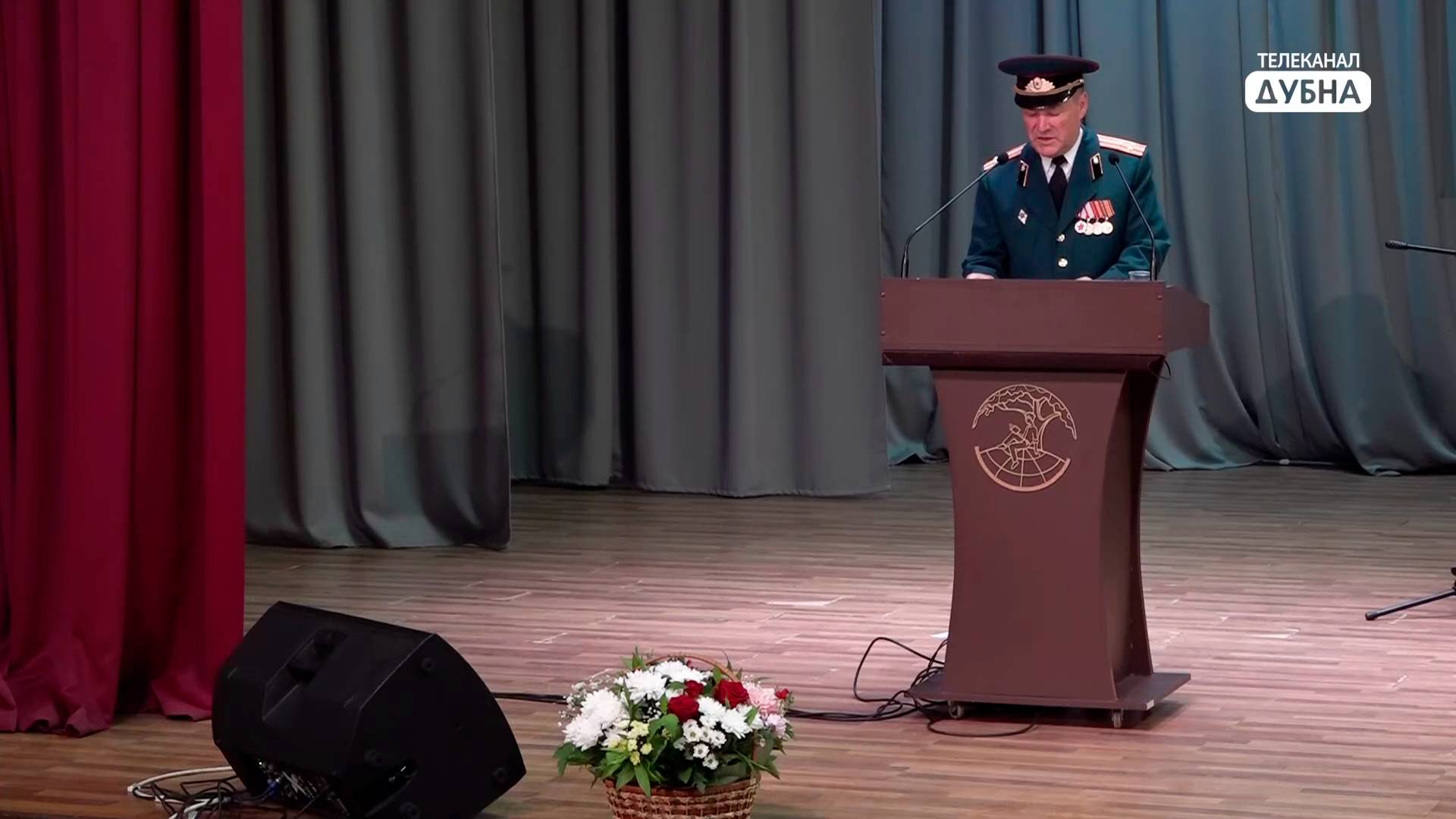 В Дубне отметили 75-летие Волжского высшего военного строительного командного училища смотреть онлайн